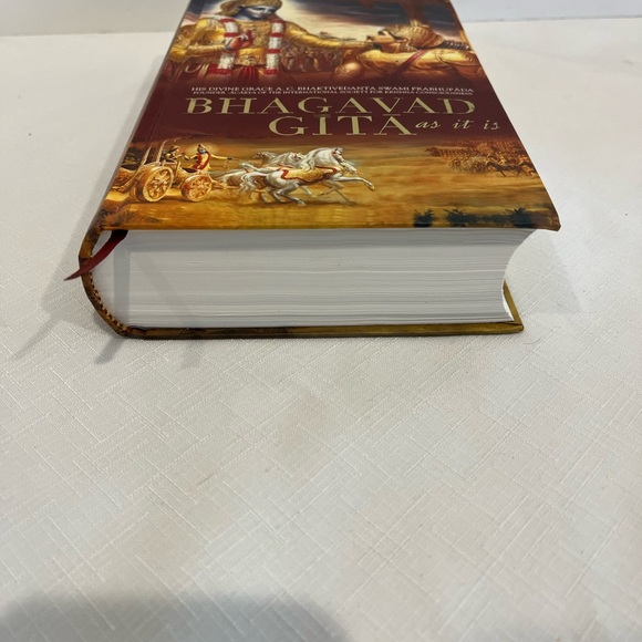 Bhagavad Gita As It Is Book - Picture 6 of 10